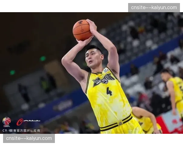 吉林九台农商银行主场控场优势 姜伟泽外线投射与布罗金顿突破结合